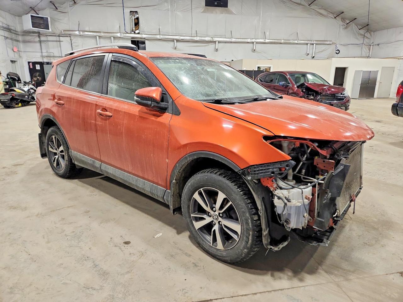 2016 Toyota Rav4 Xle - Image 4
