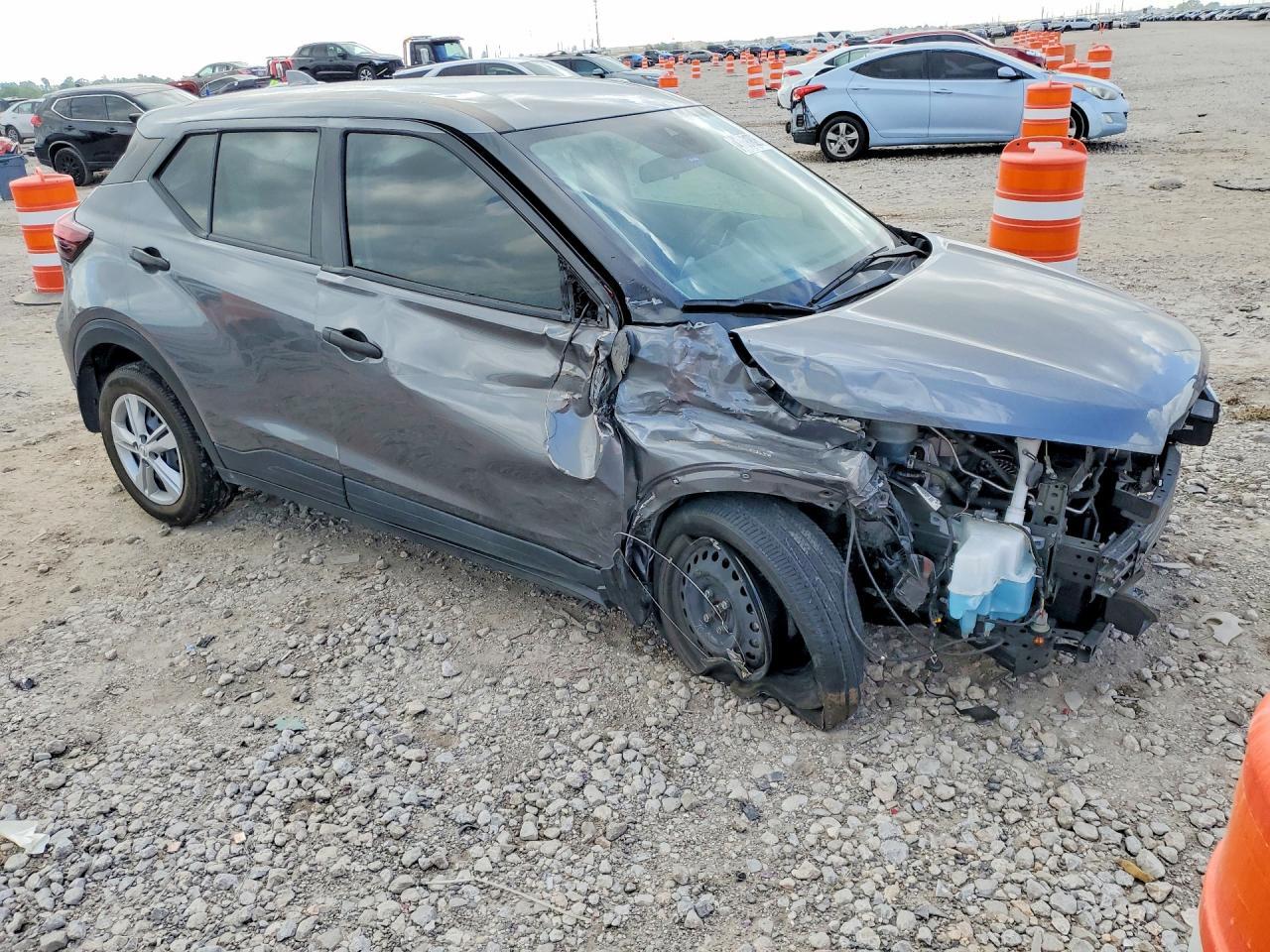 2024 Nissan Kicks S - Фото 4