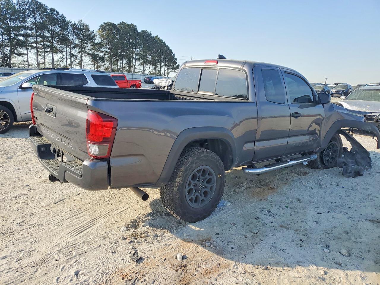 2020 Toyota Tacoma Sr V6 - Фото 3