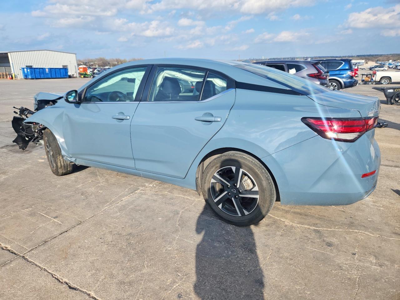 2025 Nissan Sentra Sv - Image 2