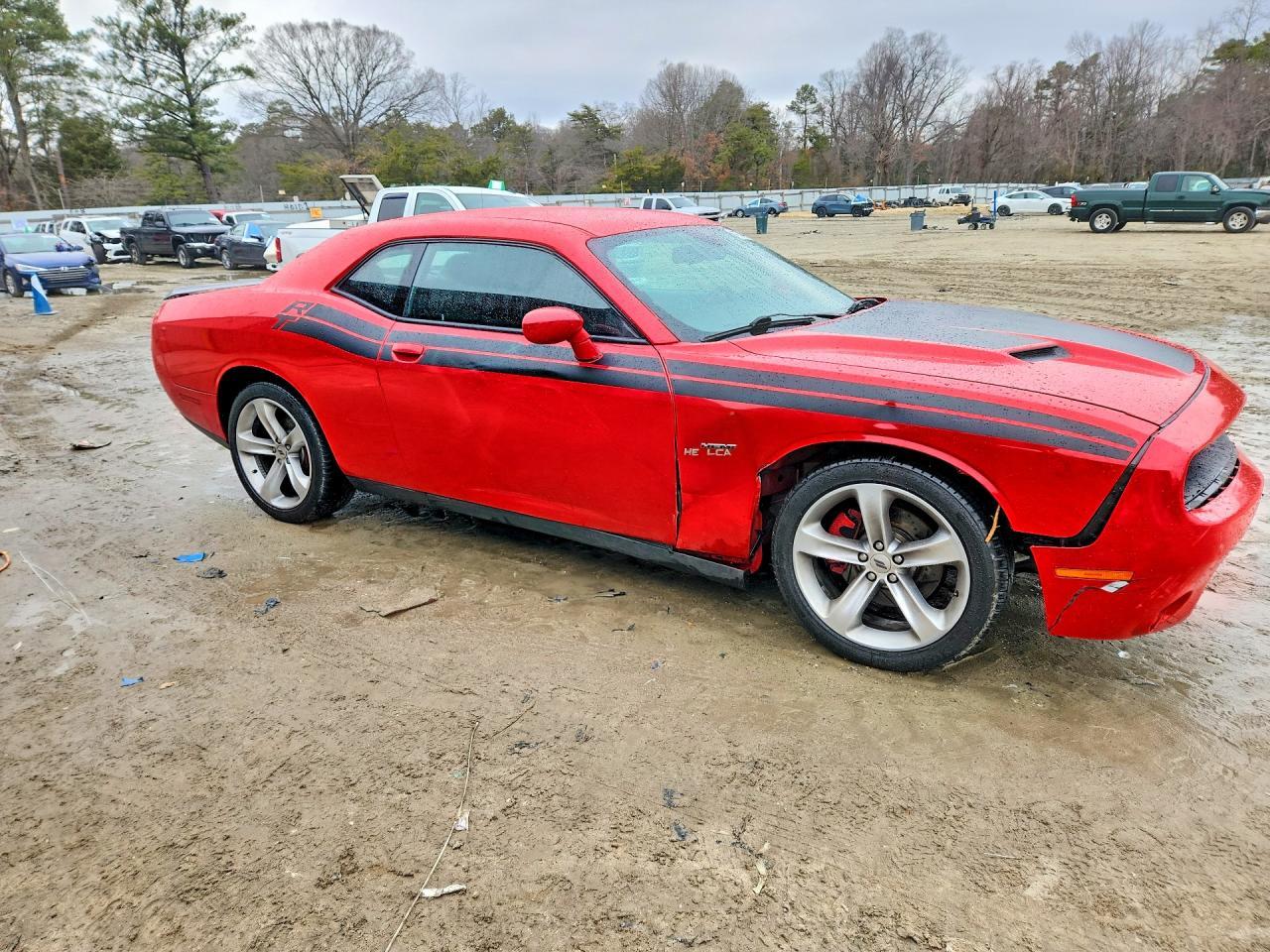 2017 Dodge Challenger R - Image 4
