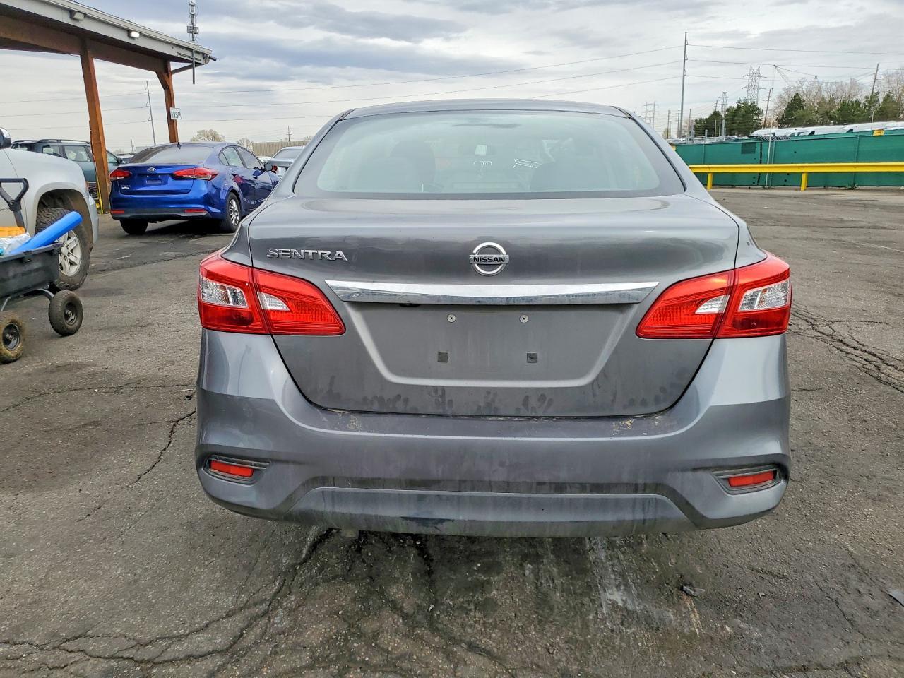 2019 Nissan Sentra S - Фото 6