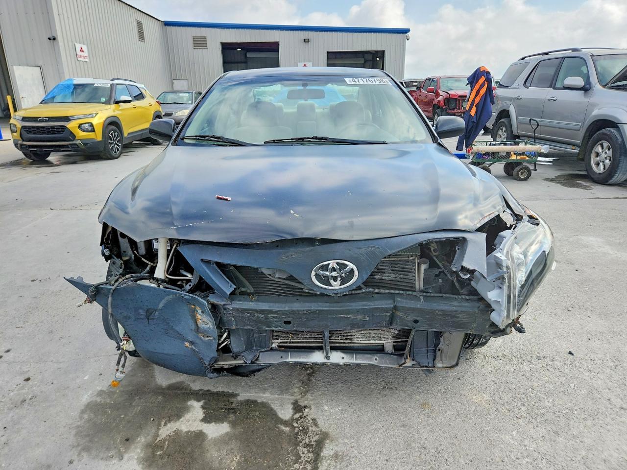 2008 Toyota Camry Le - Image 5