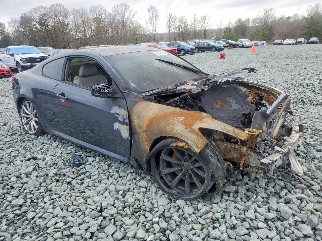 2009 Infiniti G37 Coupe Base - Фото 4