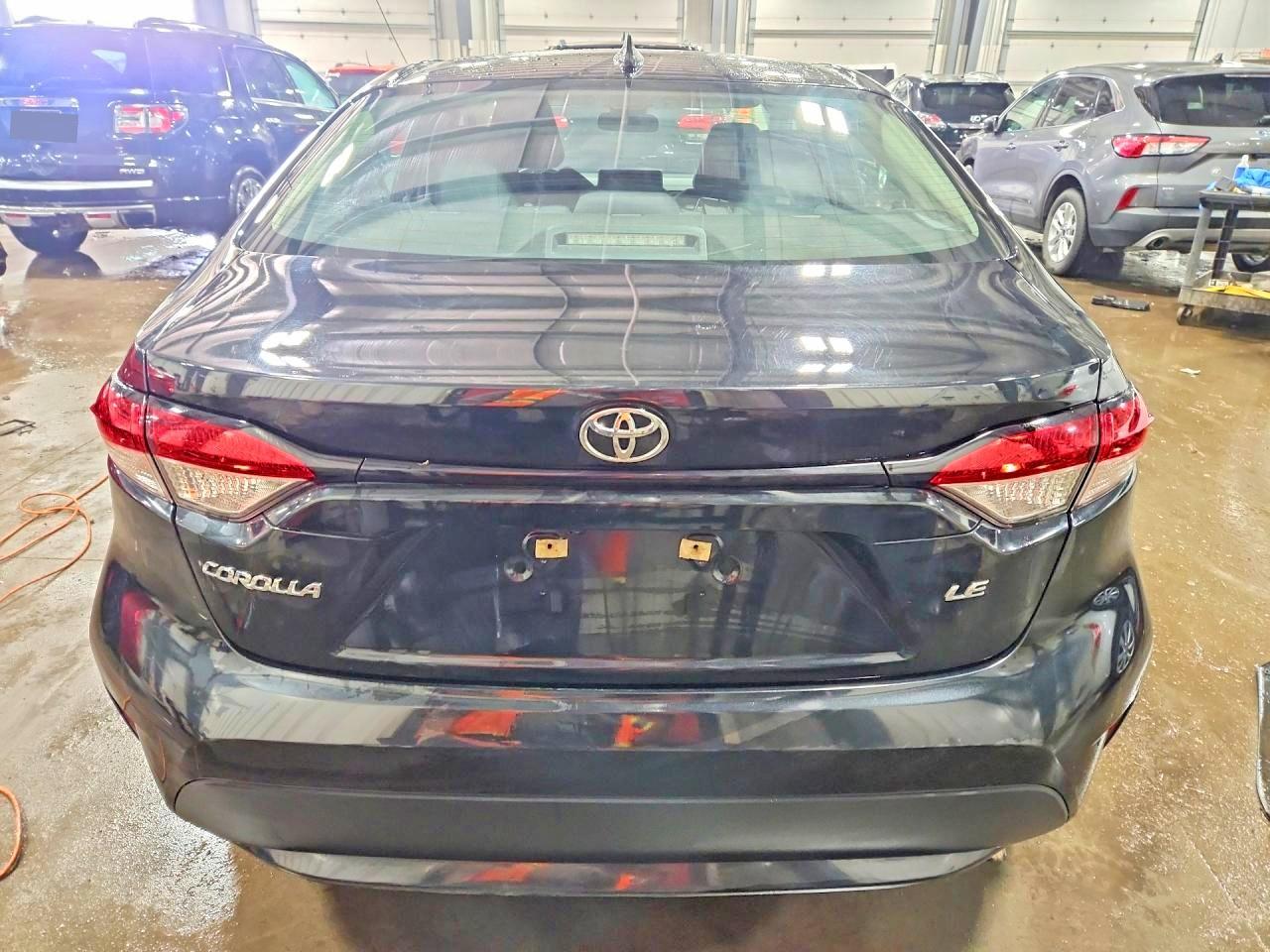 2022 Toyota Corolla Le - Image 6