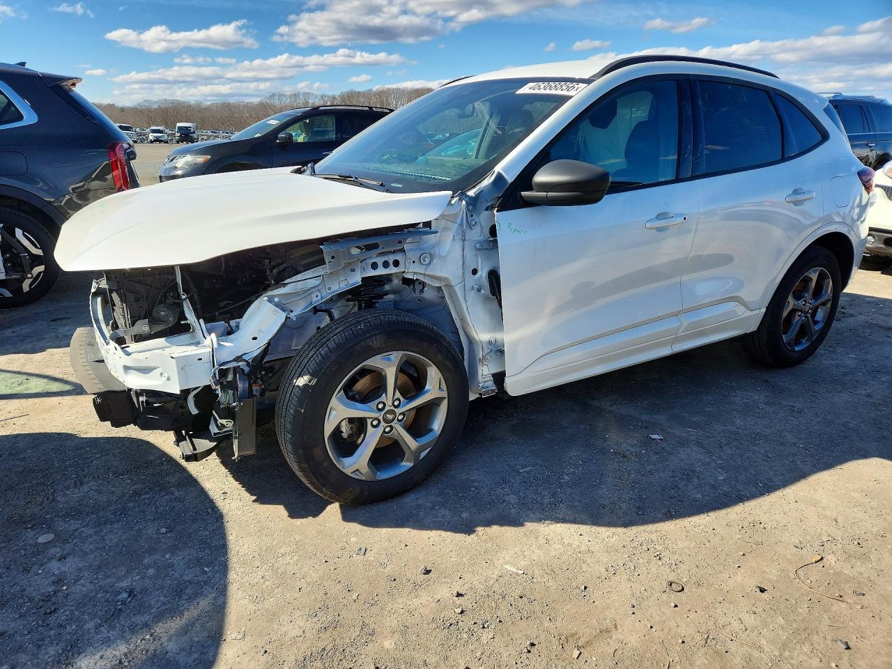 2023 Ford Escape St Line