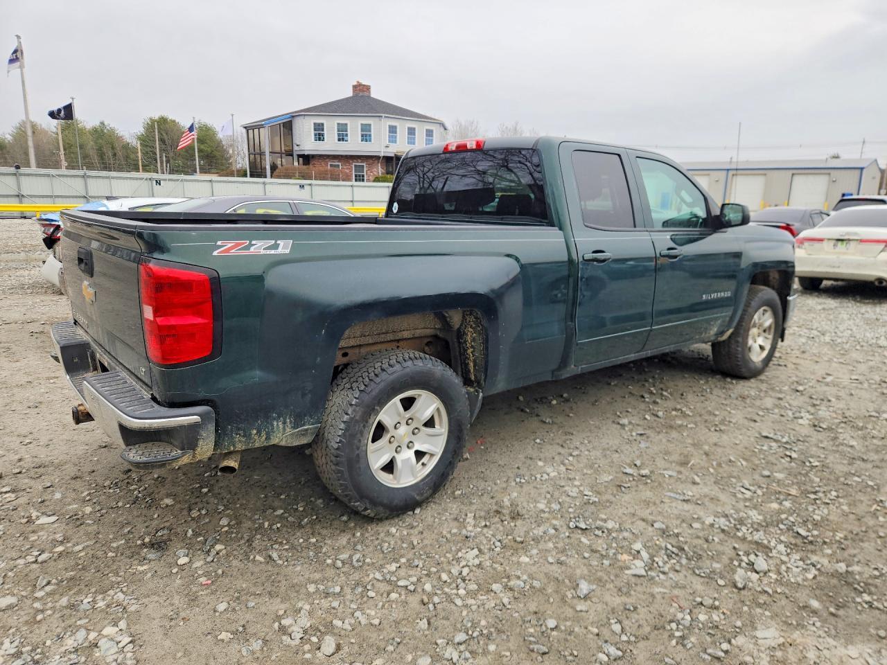 2015 Chevrolet Silverado K1500 Lt - Image 3