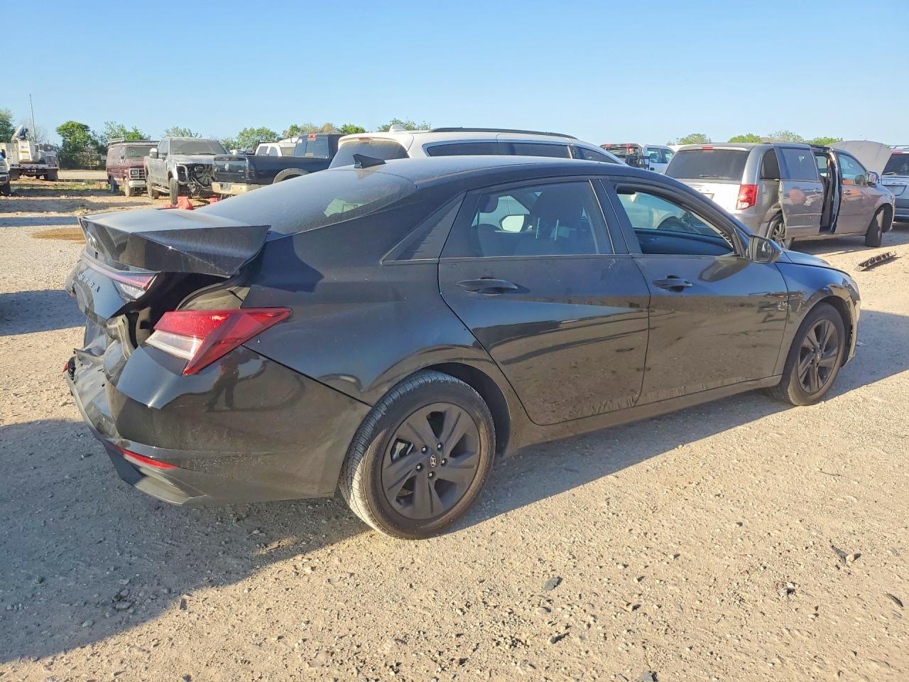 2021 Hyundai Elantra Sel - Фото 3