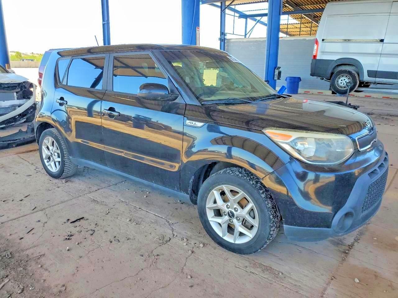 2016 Kia Soul Base - Фото 4
