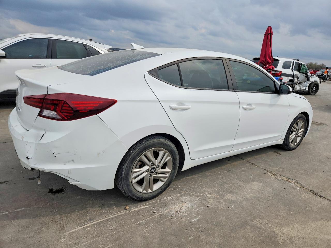 2019 Hyundai Elantra Sel - Фото 3