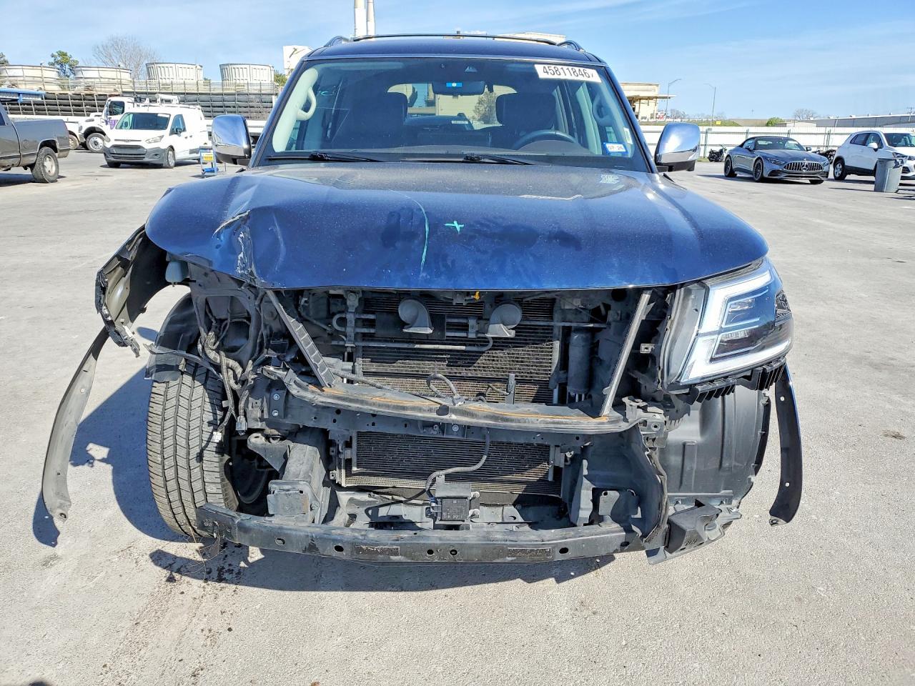 2021 Nissan Armada Platinum - Фото 5