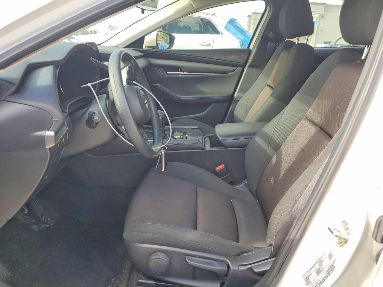 2024 Mazda 3 - Image 7