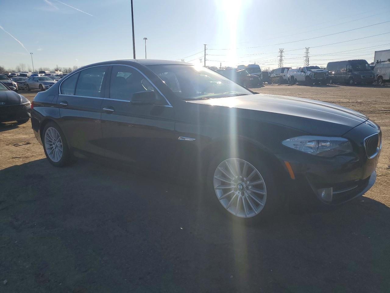 2011 BMW 535I - Фото 4