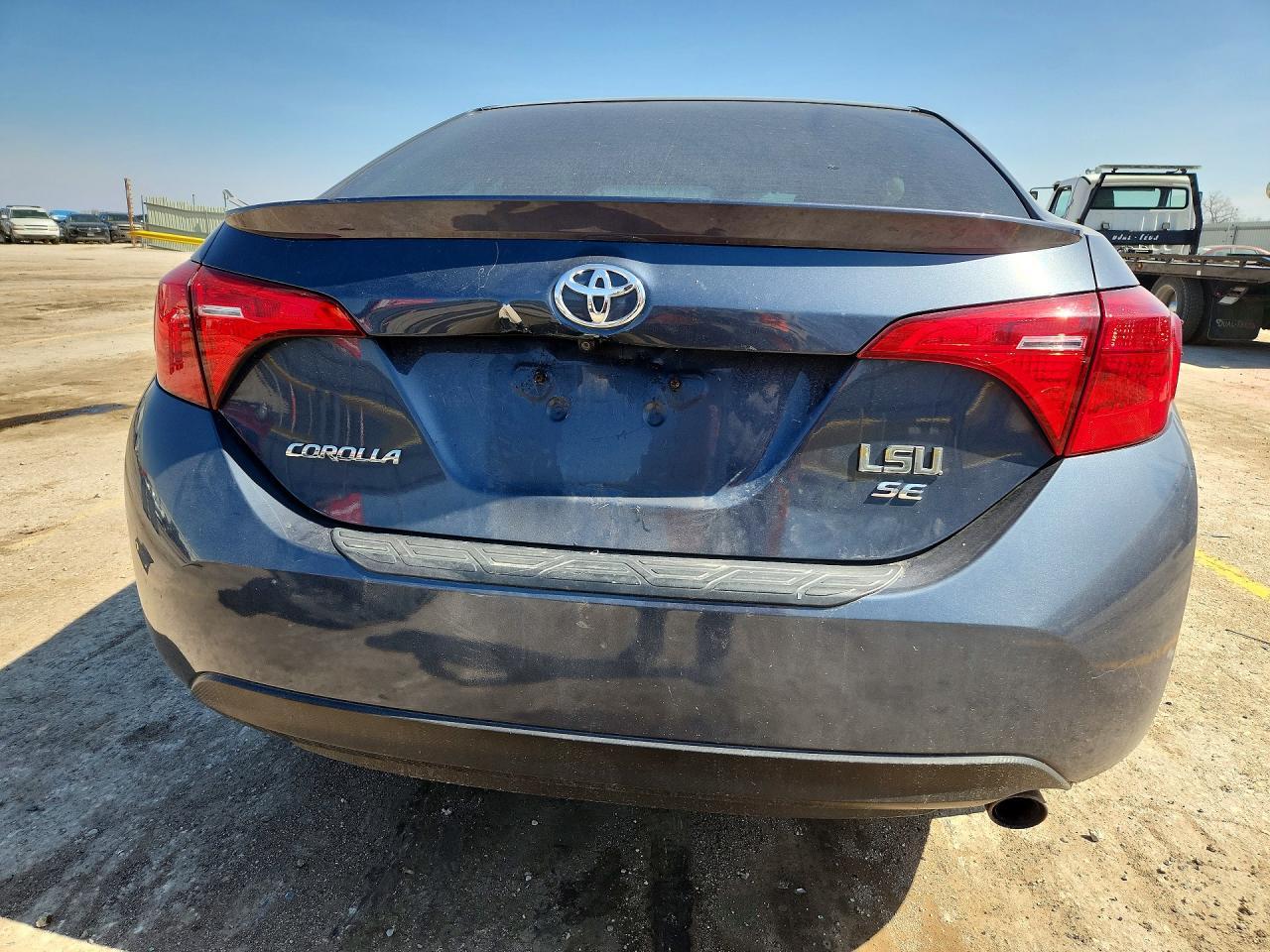 2017 Toyota Corolla Se - Фото 6