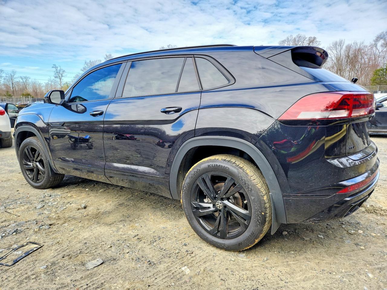 2025 Volkswagen Atlas Cross Sport Sel R-Line - Фото 2
