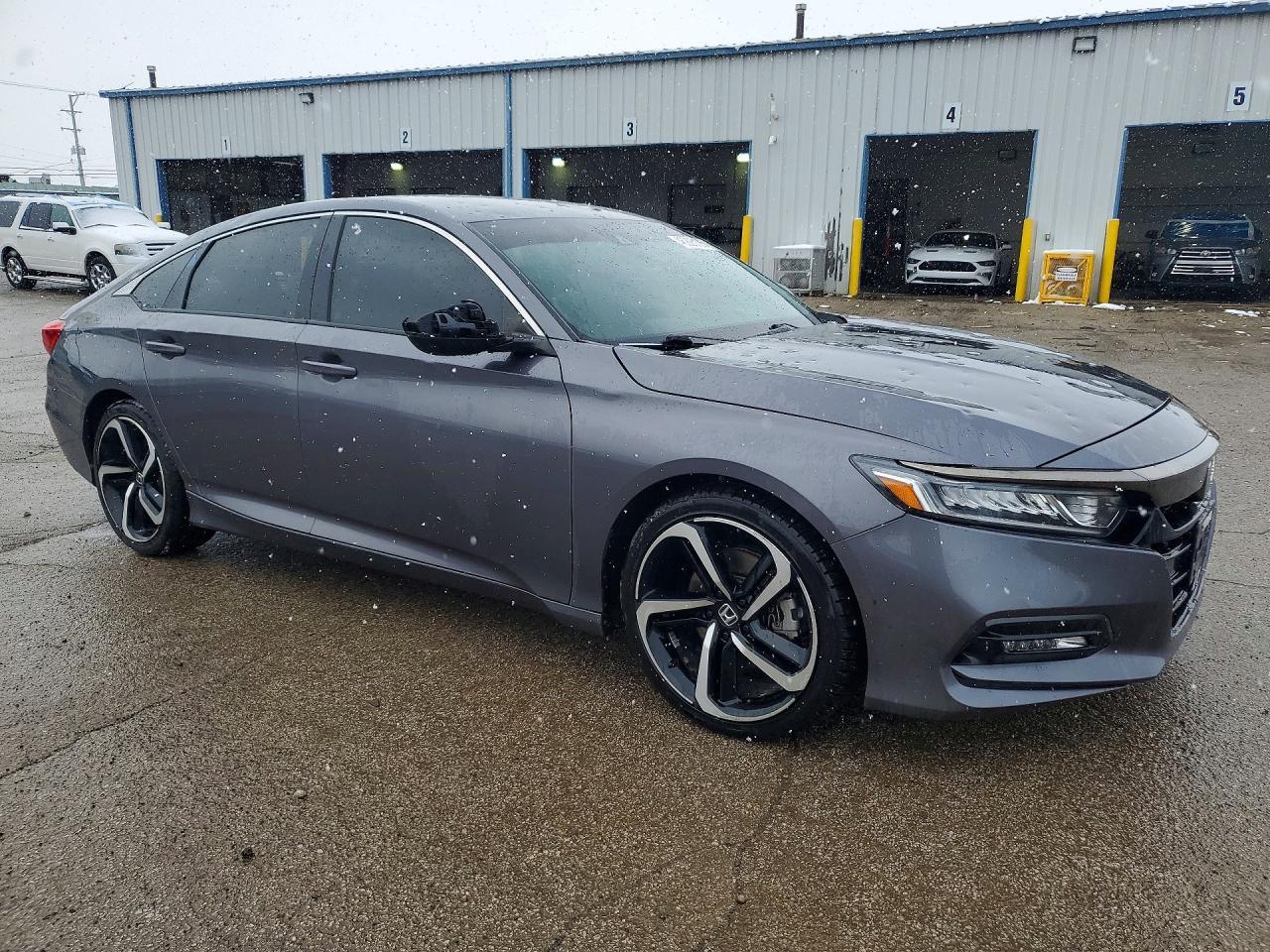 2018 Honda Accord Sport - Image 4