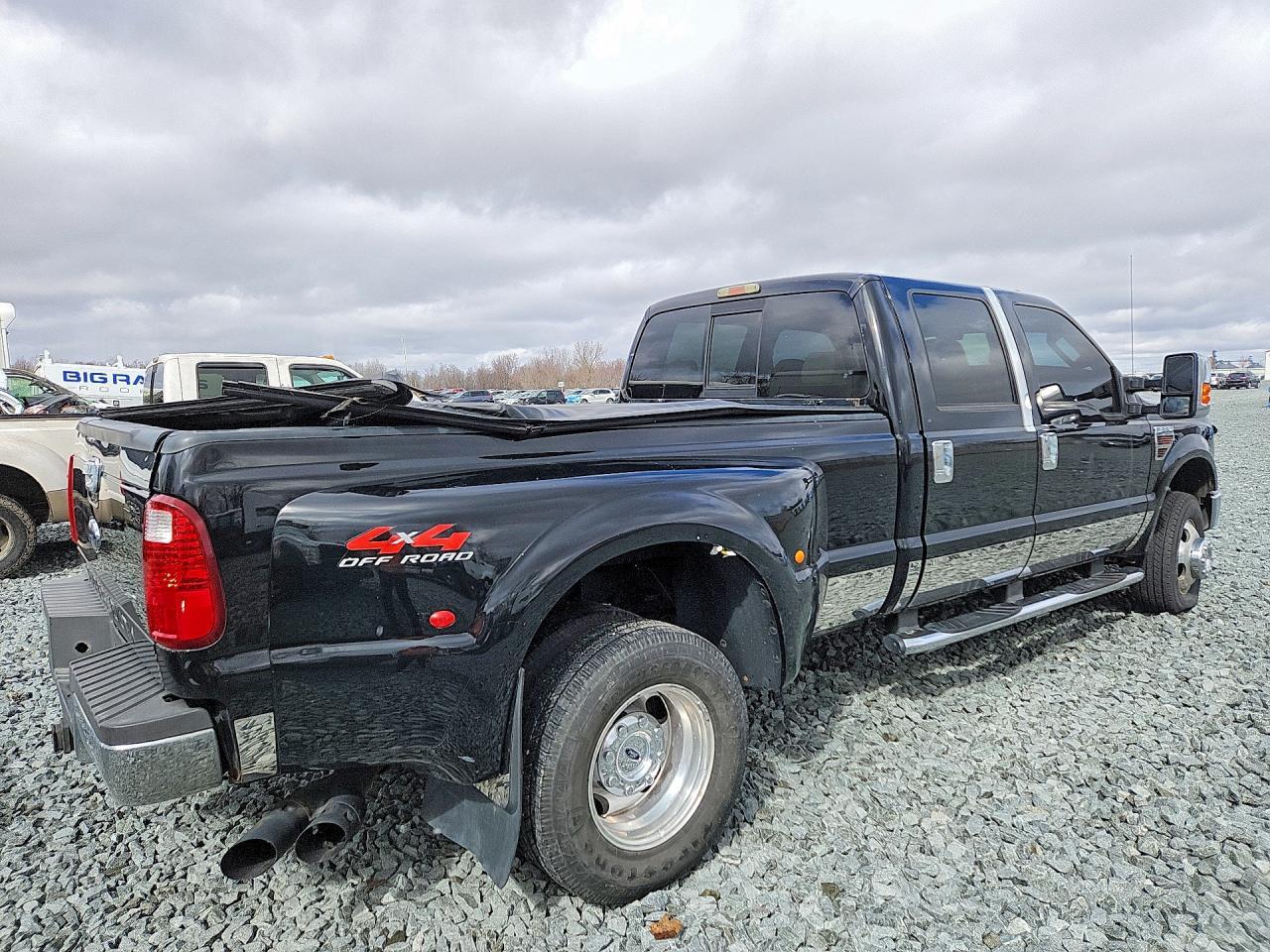 2008 Ford F350 Super Duty - Image 3