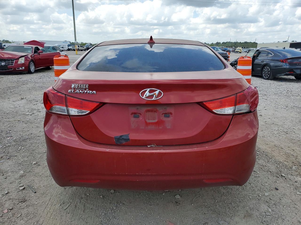 2012 Hyundai Elantra Gls - Image 6