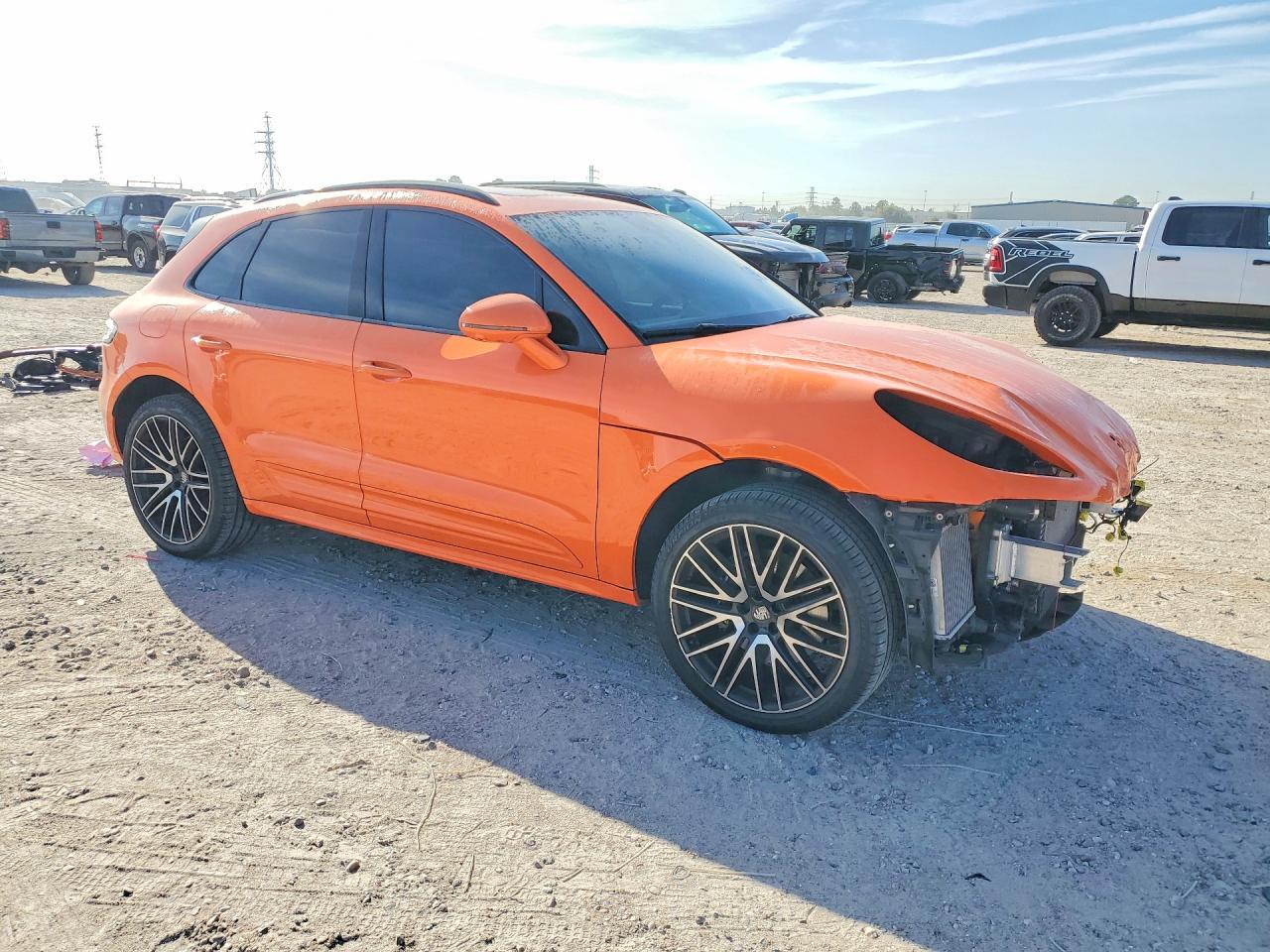 2024 Porsche Macan S - Image 4