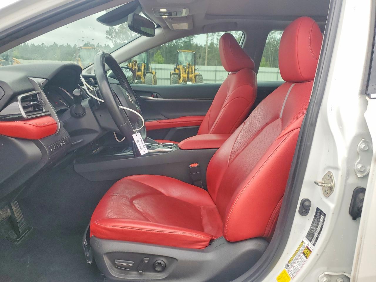 2020 Toyota Camry Xse V6 - Фото 7