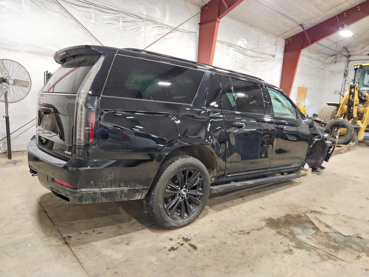 2025 Cadillac Escalade Esv Sport - Фото 3