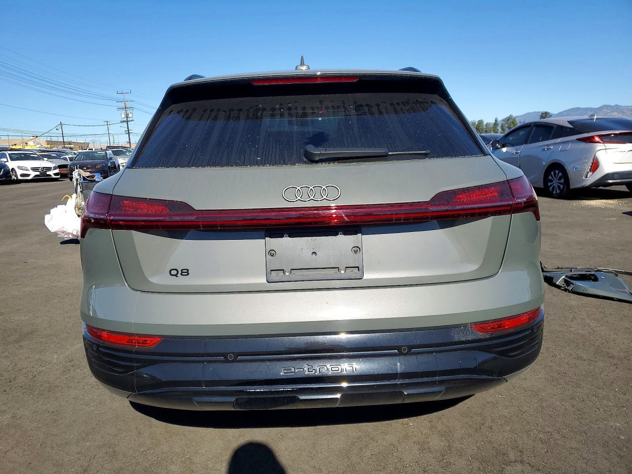 2024 Audi Q8 E-Tron Premium Plus - Фото 6