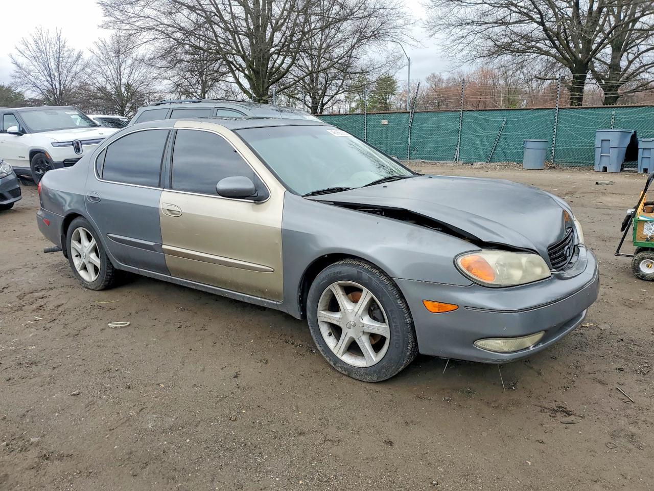 2003 Infiniti I35 Base - Image 4