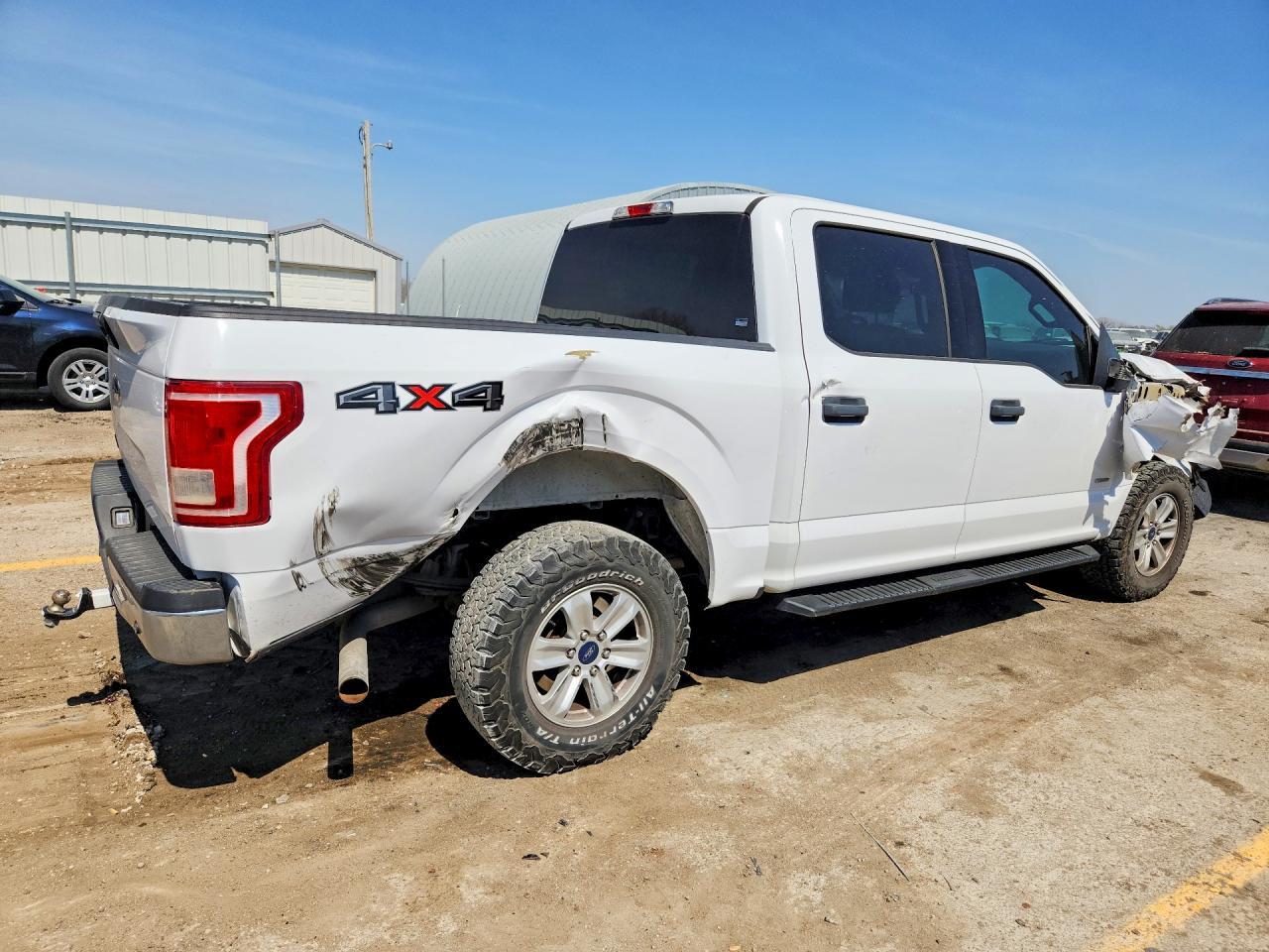 2017 Ford F150 Supercrew - Image 3