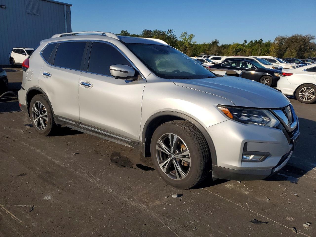 2017 Nissan Rogue Sl - Фото 4