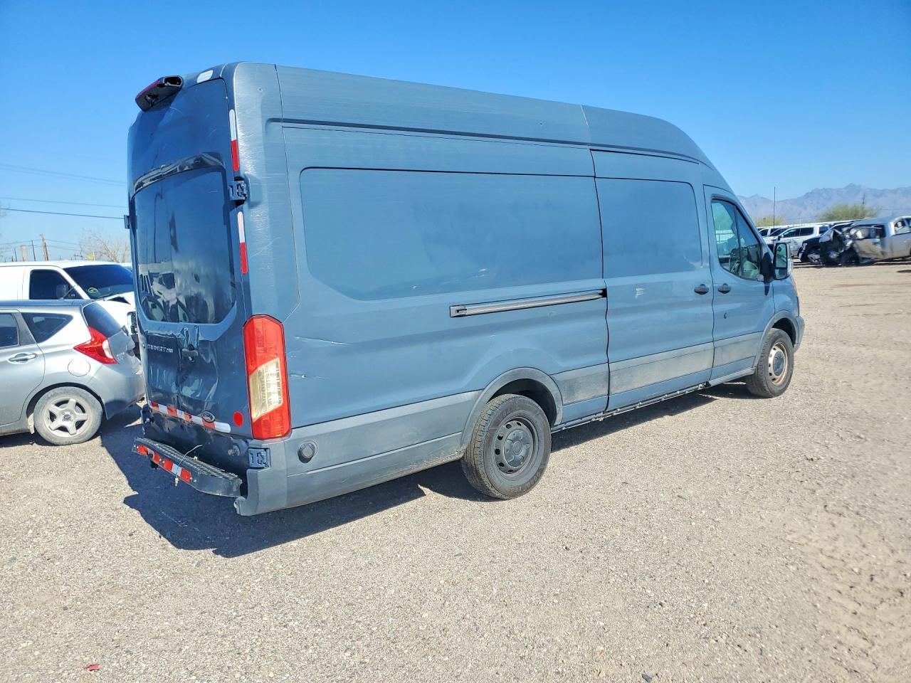 2019 Ford Transit T-250 Cargo ** R & D * Pri Fleet ** - Image 5