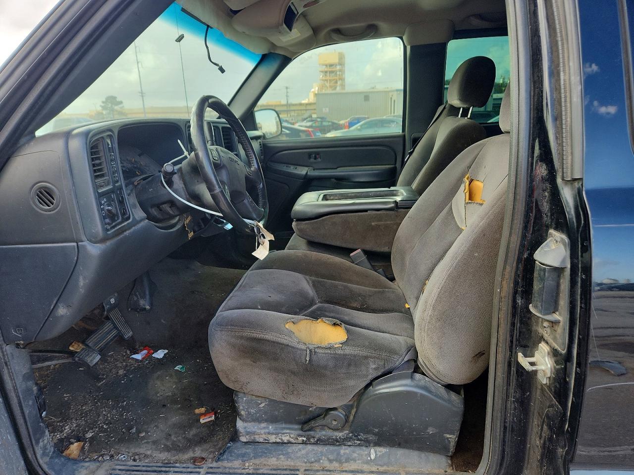 2005 GMC Sierra K2500 Heavy Duty - Фото 7