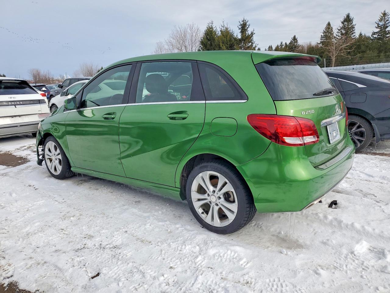 2017 Mercedes-Benz B 250 4Matic - Фото 2