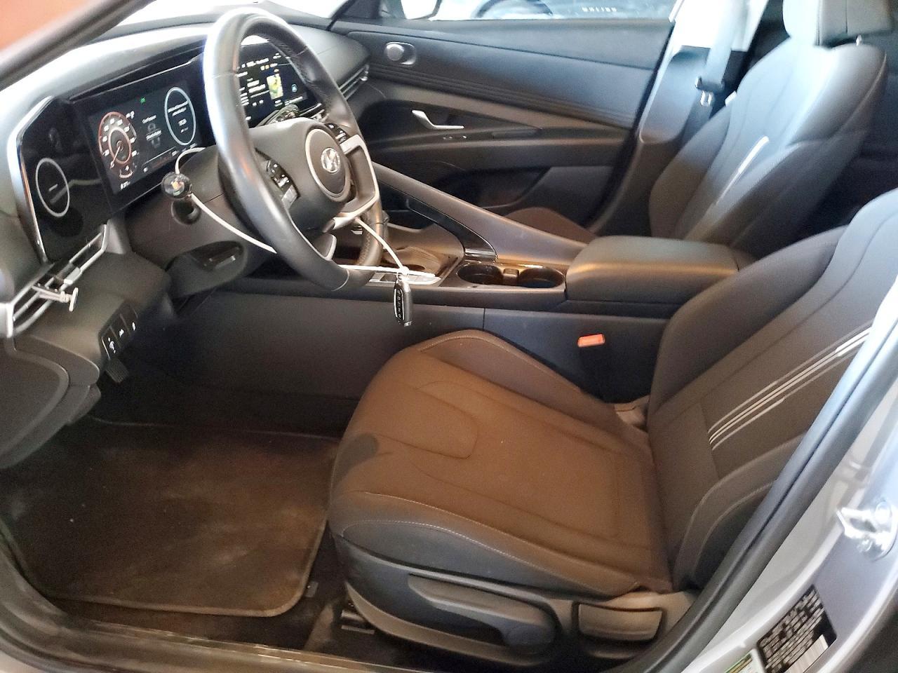 2023 Hyundai Elantra Sel - Фото 7