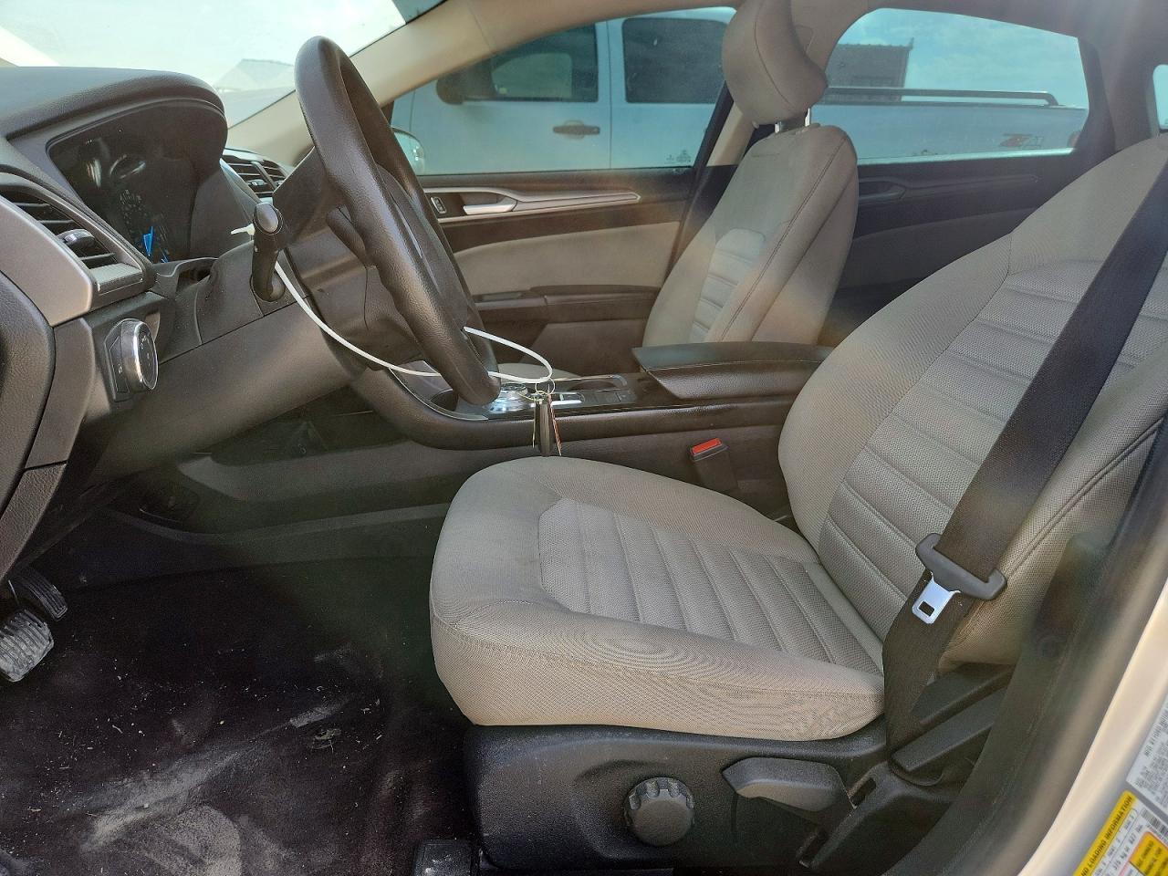 2018 Ford Fusion S - Фото 7