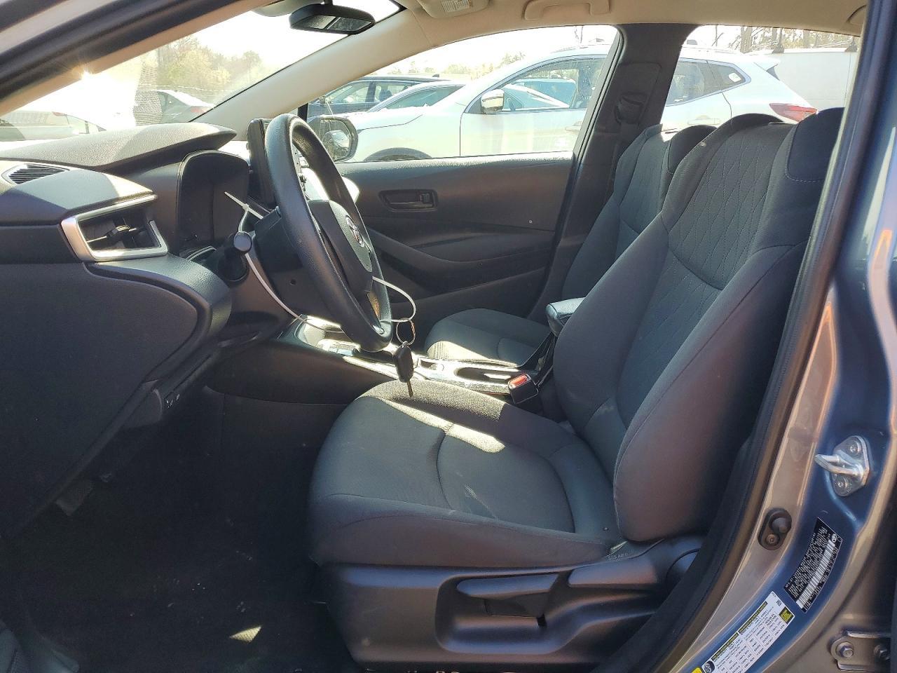 2022 Toyota Corolla Le - Фото 7