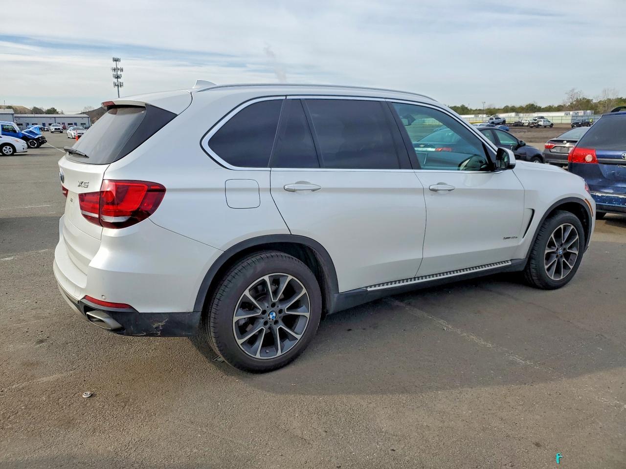 2016 BMW X5 Xdr40E - Image 3