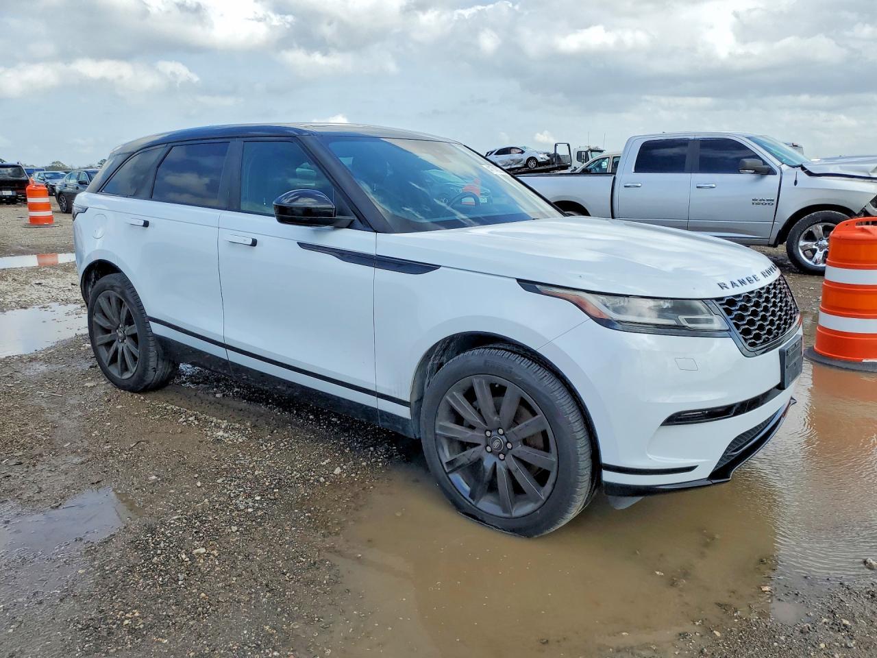 2018 Land Rover Range Rover Velar S 4C Diesel - Фото 4