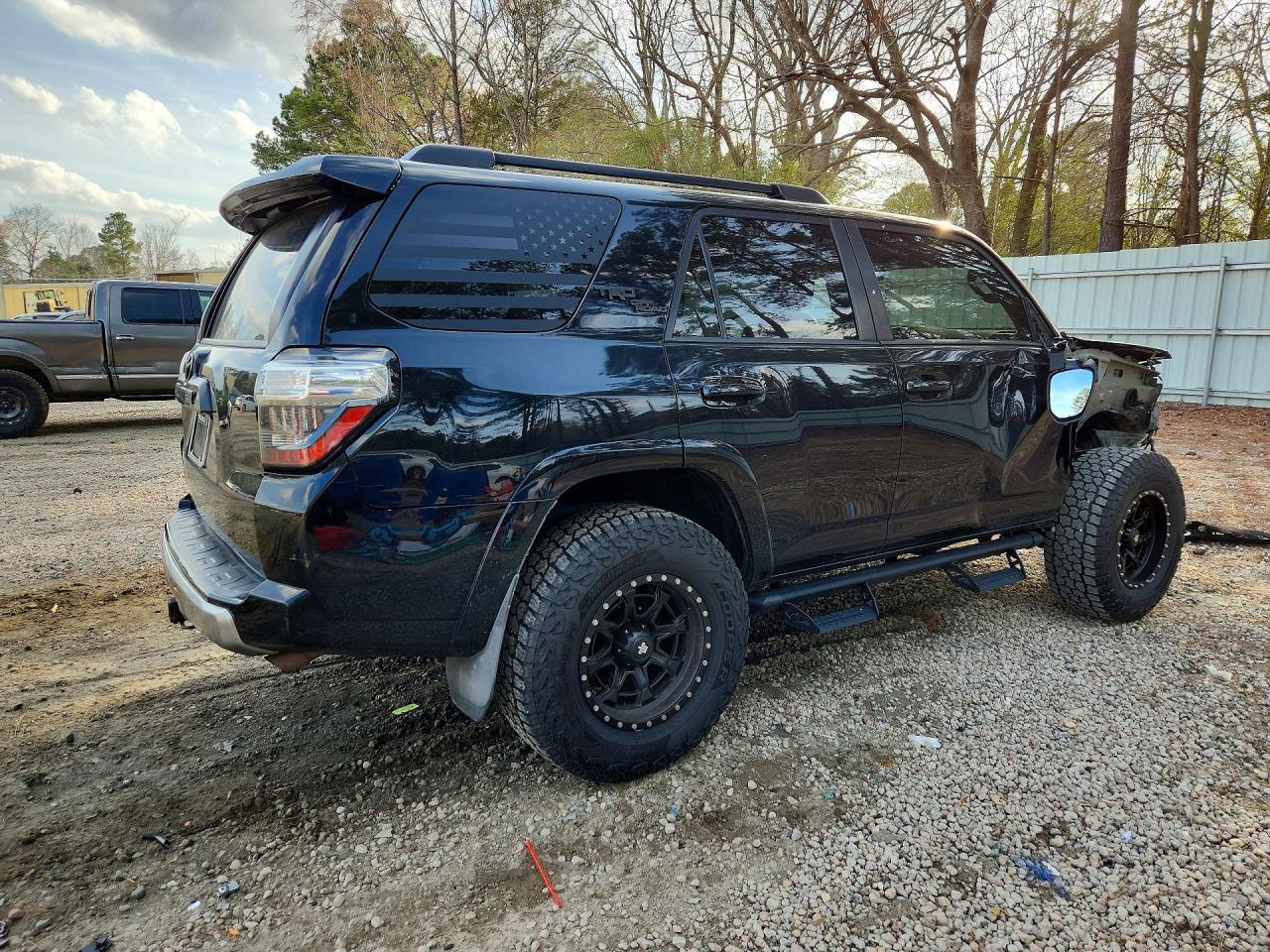 2019 Toyota 4Runner Sr5/Sr5 Premium - Фото 3