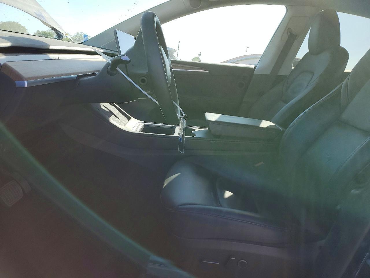 2023 Tesla Model Y - Фото 7