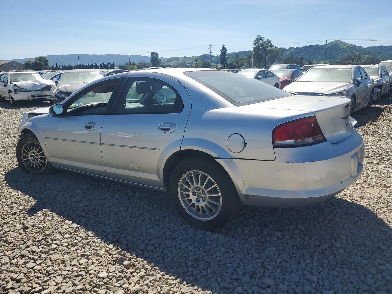 2005 Chrysler Sebring - Фото 2