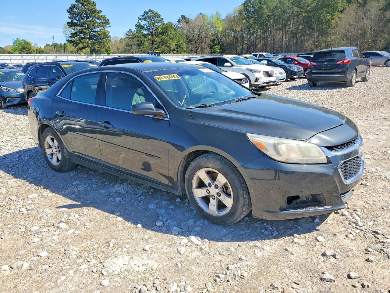 2014 Chevrolet Malibu Ls - Image 4