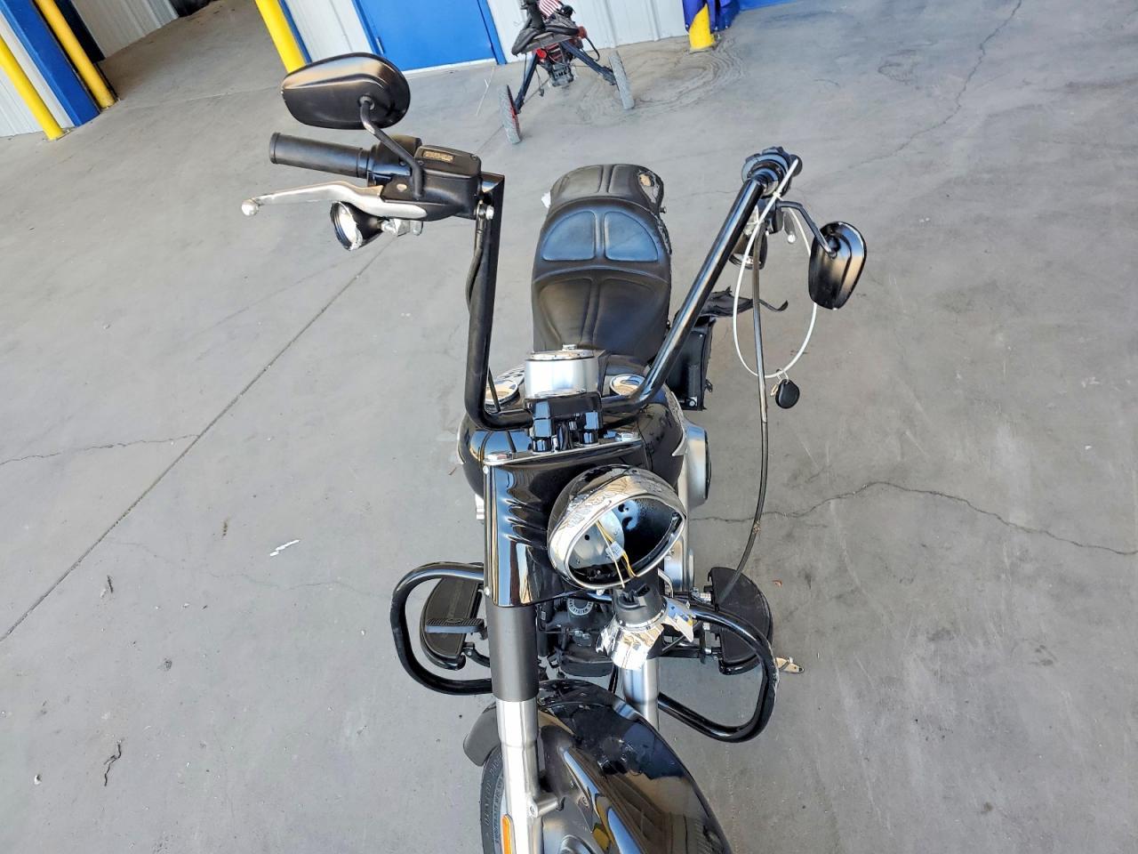 2016 Harley-Davidson Flstfb Fatboy Lo - Фото 5