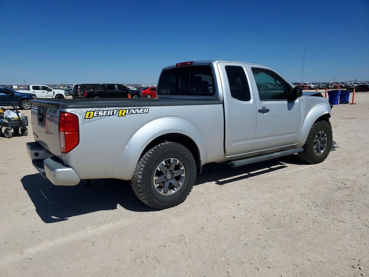 2014 Nissan Frontier Sv V6 - Фото 3