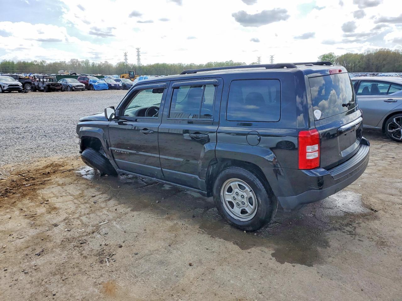 2017 Jeep Patriot Sport - Фото 2