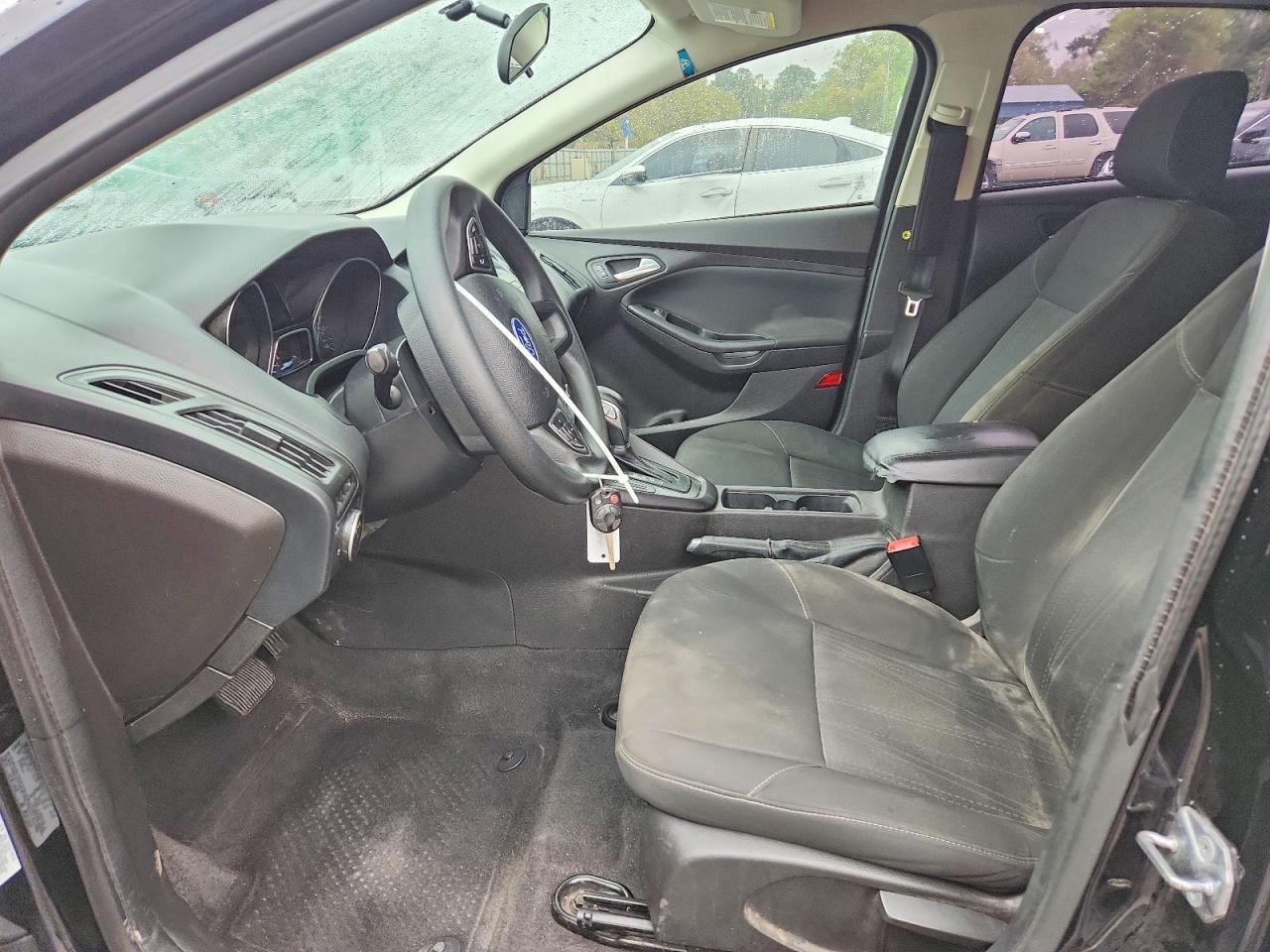 2018 Ford Focus Se - Image 7