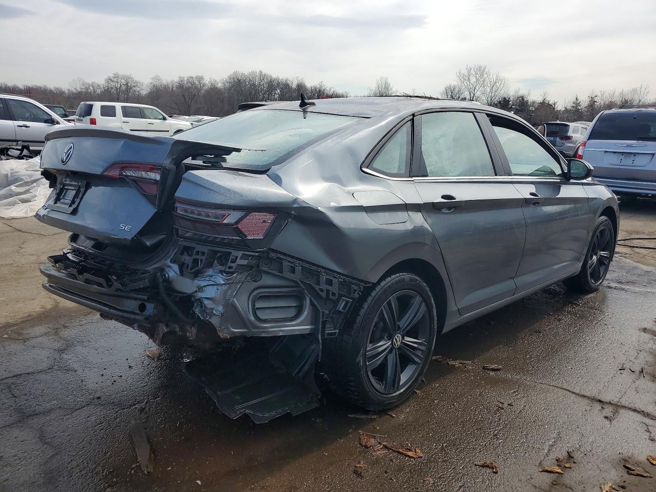 2023 Volkswagen Jetta Se - Image 3