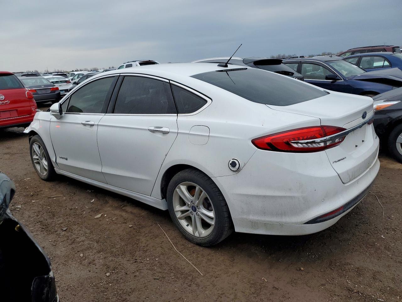 2018 Ford Fusion Se Hybrid - Фото 2