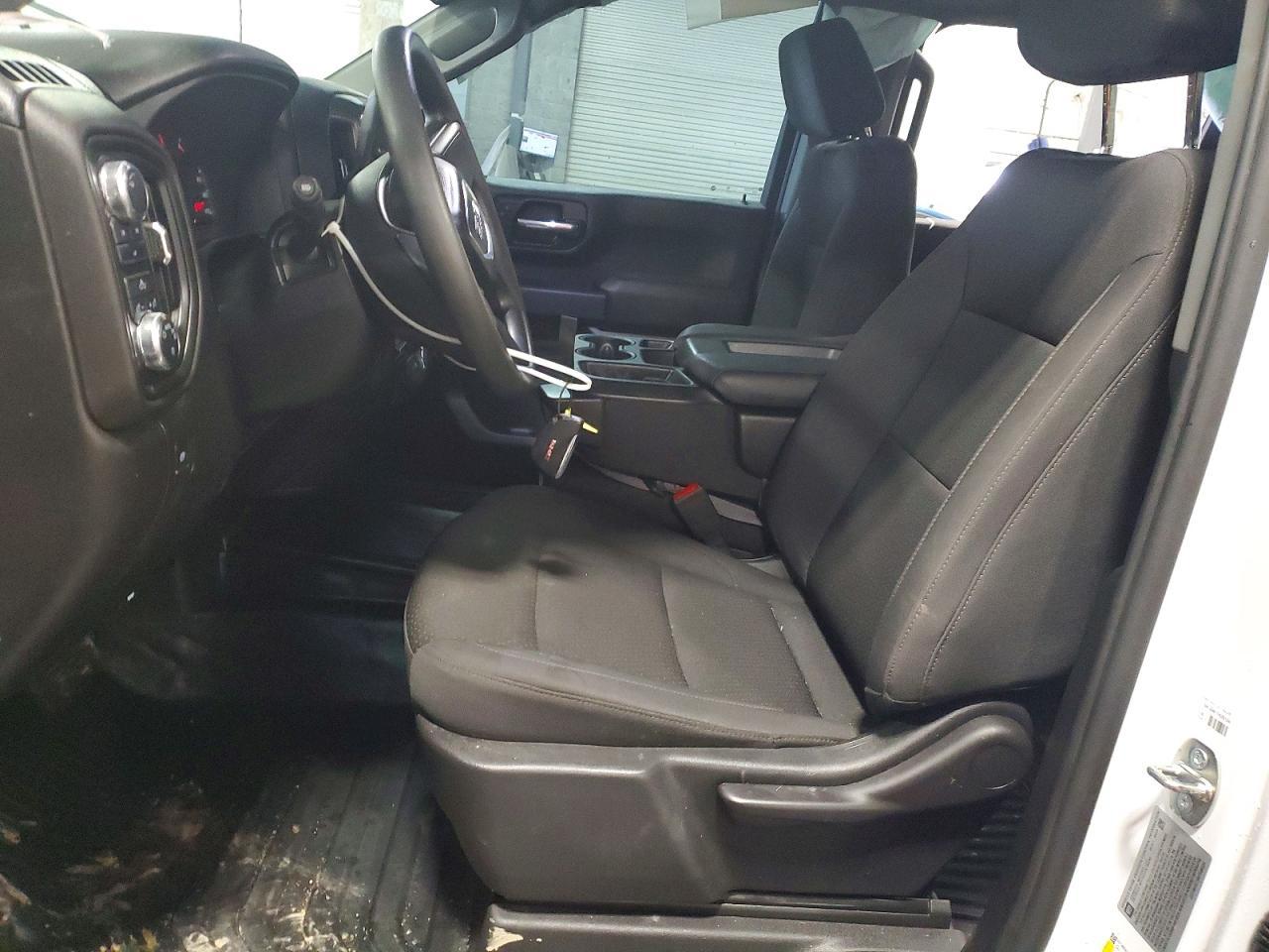 2024 GMC Sierra K3500 - Фото 7