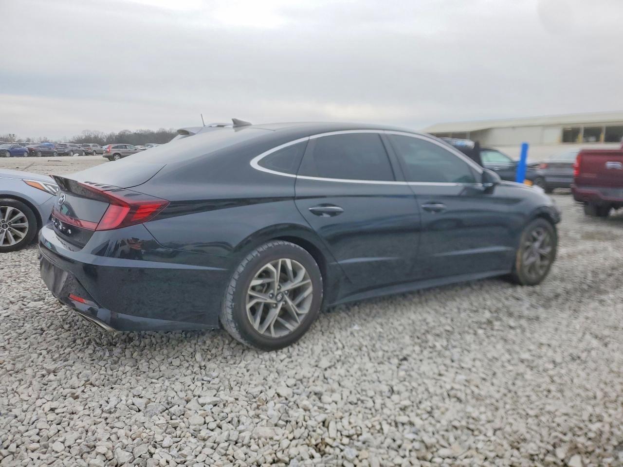 2020 Hyundai Sonata Sel - Image 3