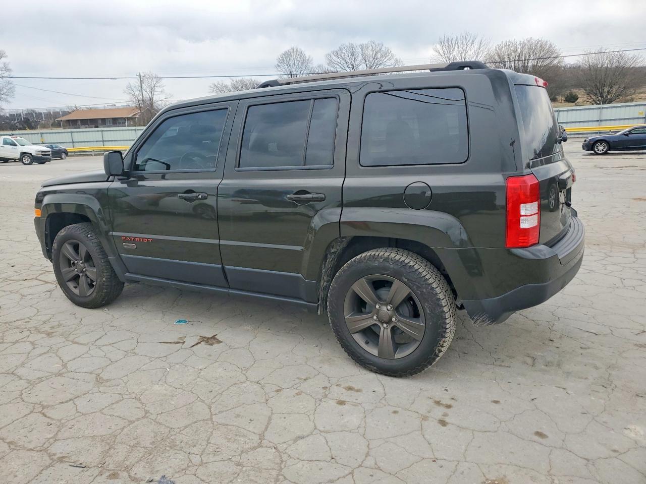 2016 Jeep Patriot Sport - Фото 2